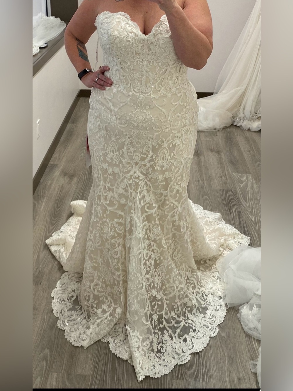 Rebecca Ingram - Finola Mermaid Wedding Dress